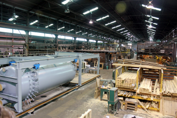 Manufacturing Facility: Quality & Innovation