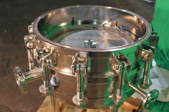 Polishing gallery photo filter side view